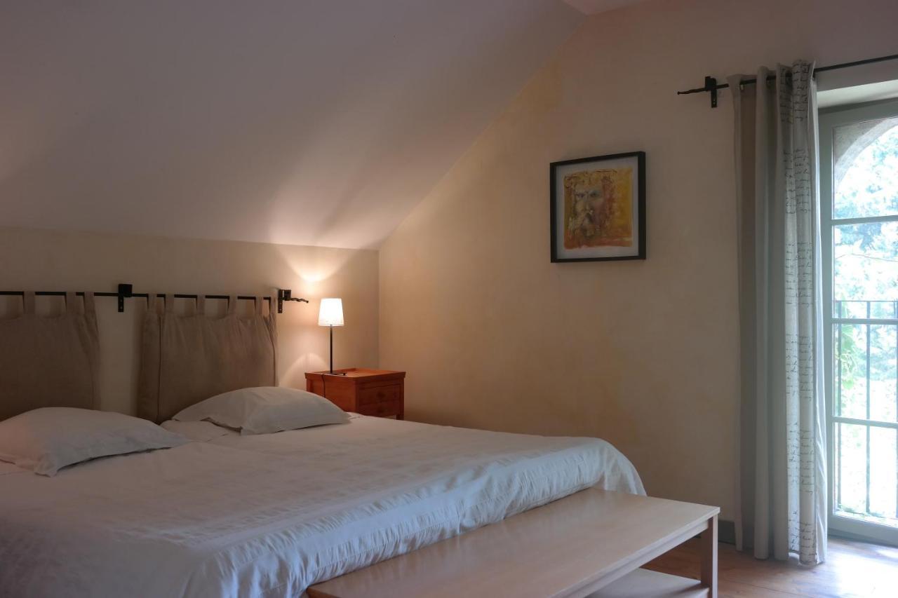 Bed and Breakfast Le Petit Paris Flagey-Echezeaux Екстер'єр фото